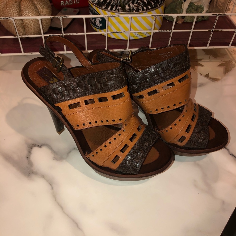 7 For All Mankind Heal Vero Cudio Strappy …